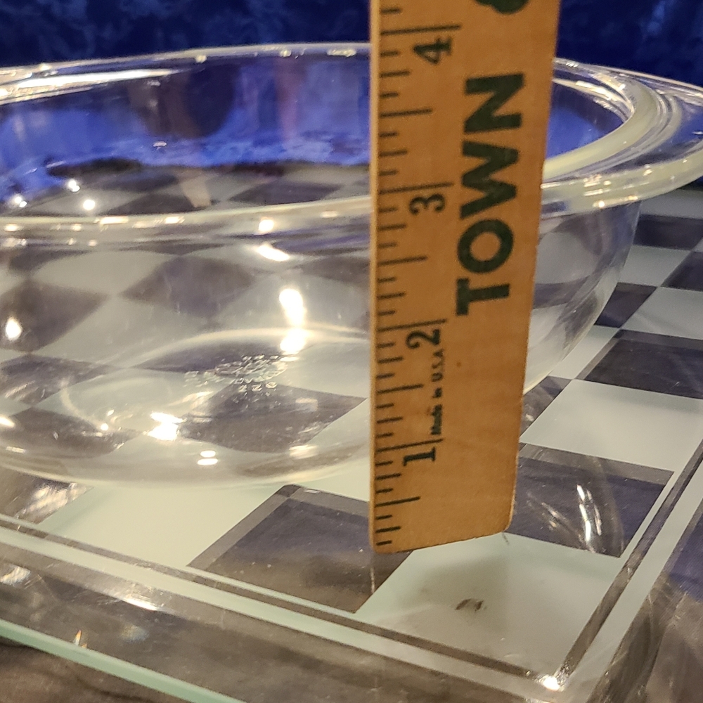 Pyrex Glass Dish - Picture 7 of 12